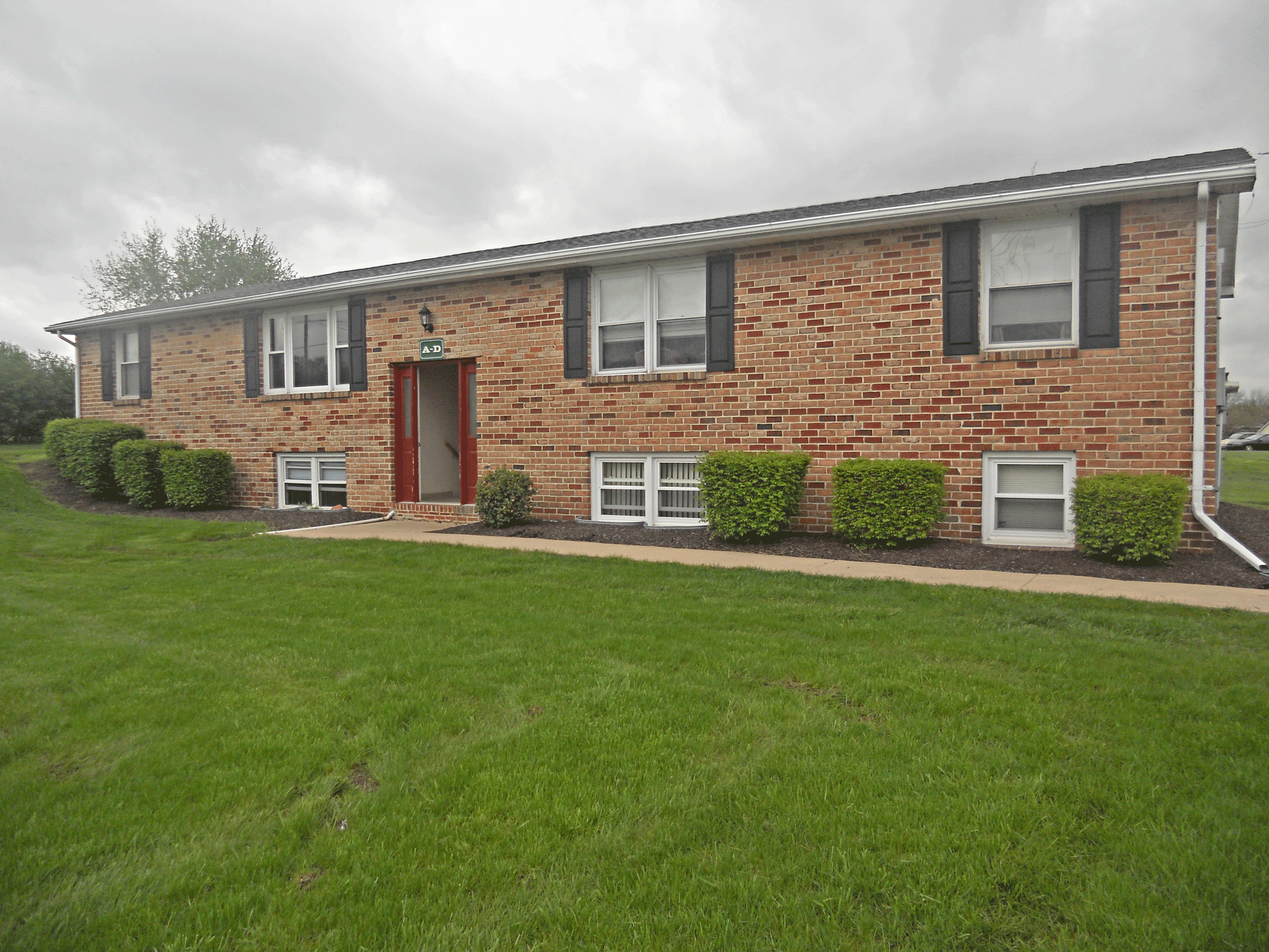 Affordable Housing in Manchester, PA | Liberty Village Apartments | Property Management, Inc.